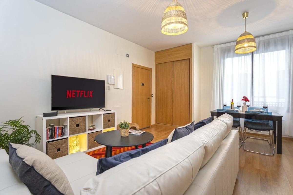 -Malagasunapts- Privateterrace Freeparking Pool Eksteriør bilde