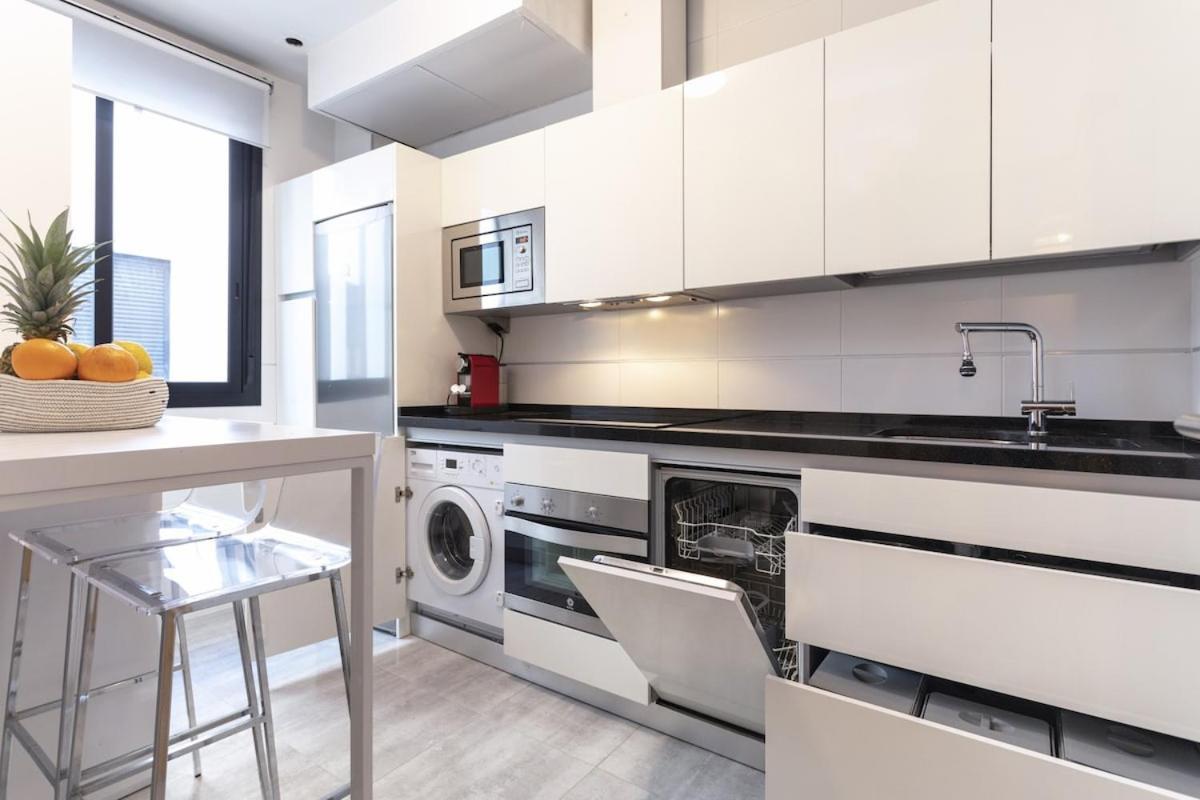 -Malagasunapts- Privateterrace Freeparking Pool Eksteriør bilde